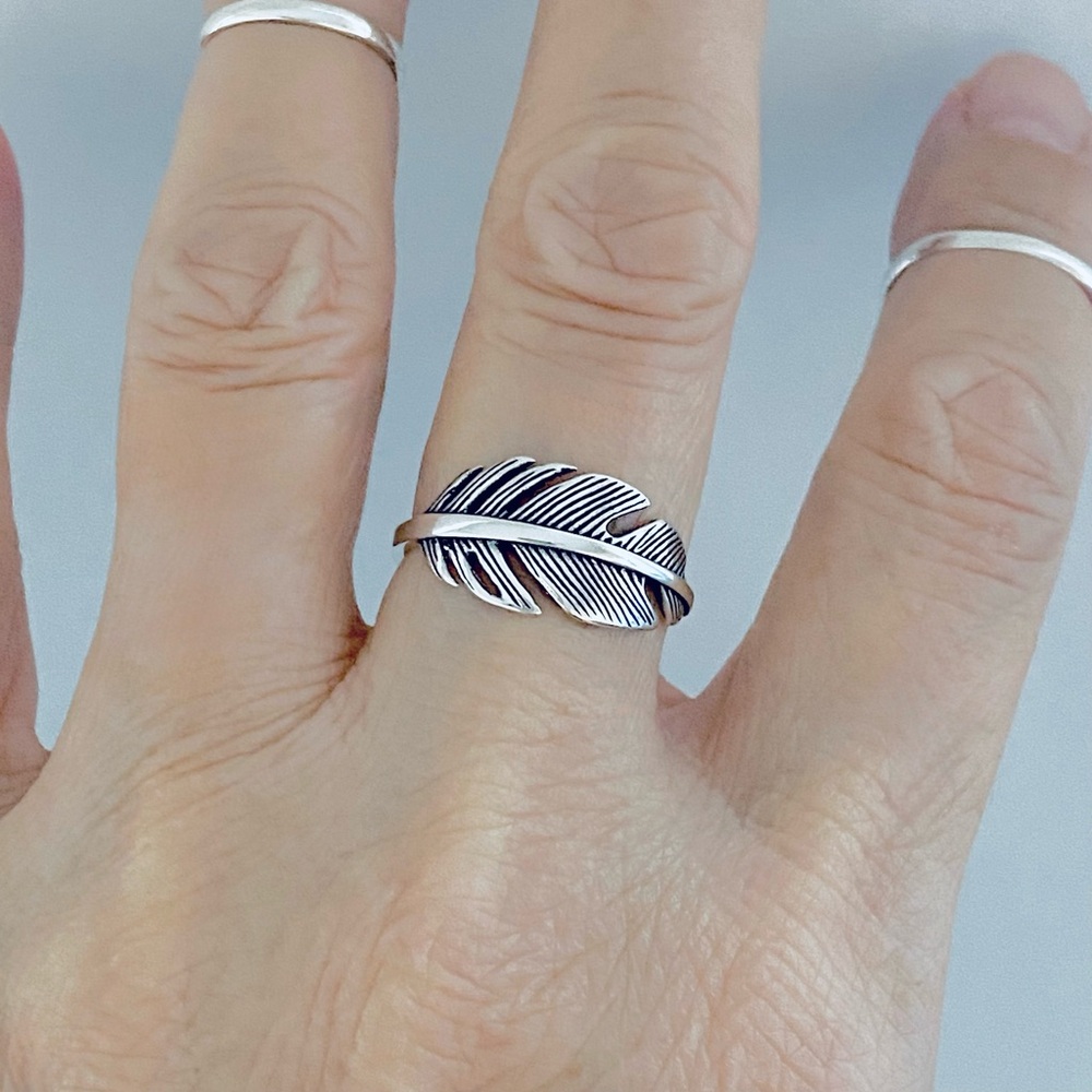 Sterling Silver Statement Feather Ring, Angels Wi… - image 2